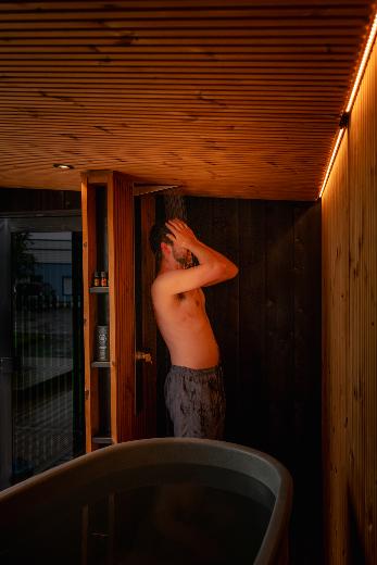Terrace modelloutdoor shower